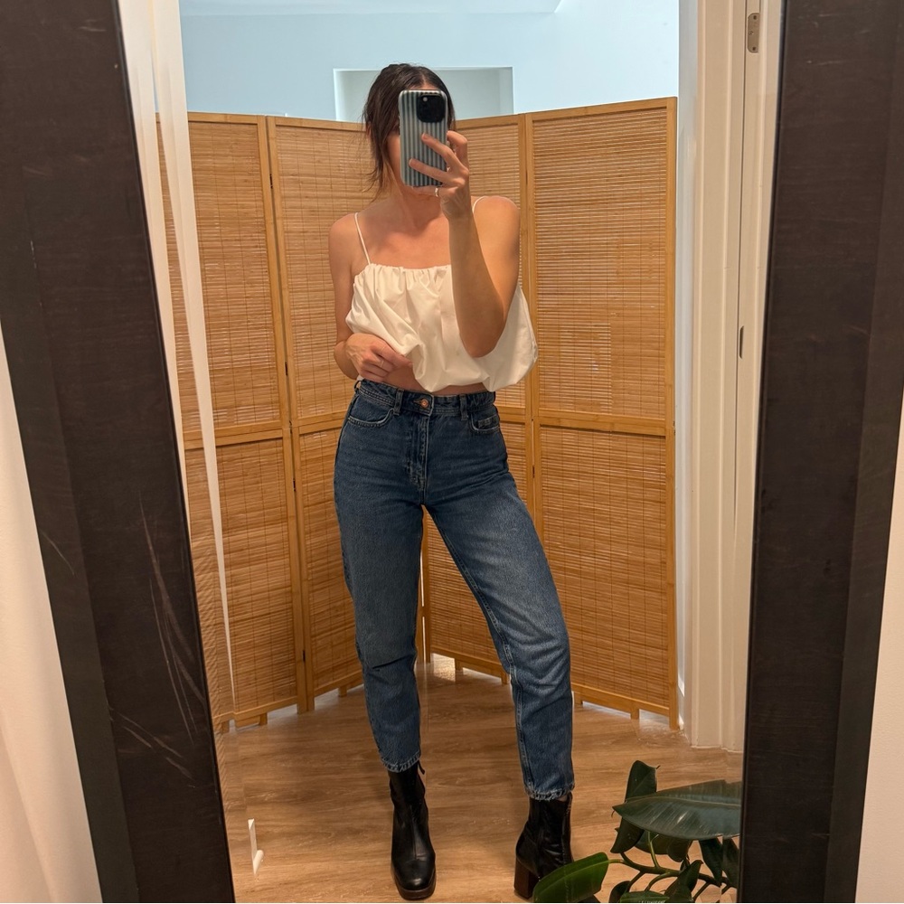 [sold] Zara Mom Jeans - Straight Leg Jeans